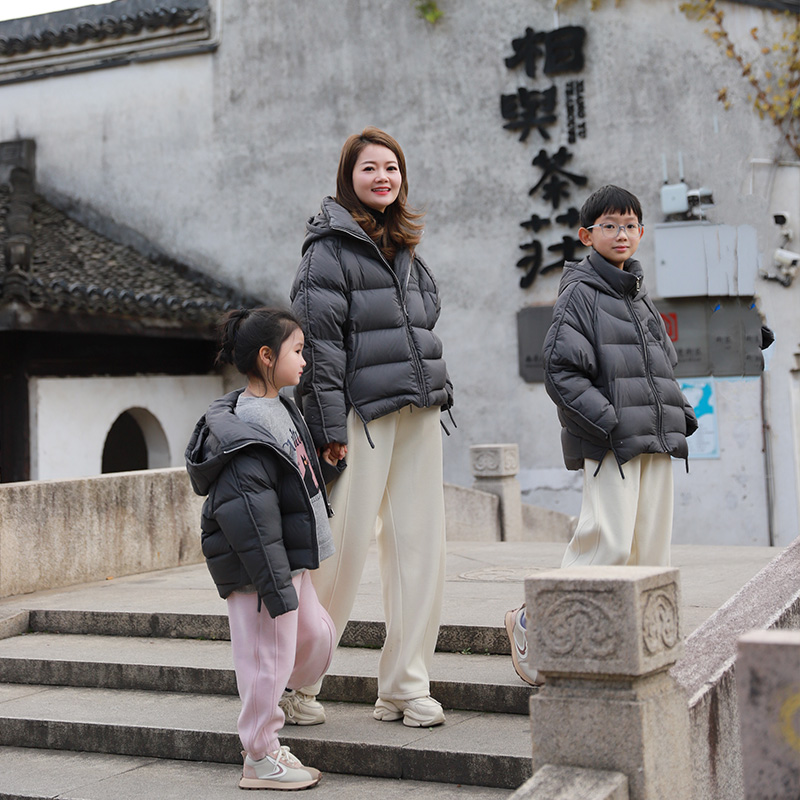 哲思凡亲子装冬装新款母子母女装一家三口羽绒服外套全家装