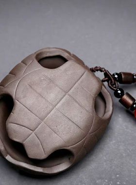 紫砂创意招财手玩把件