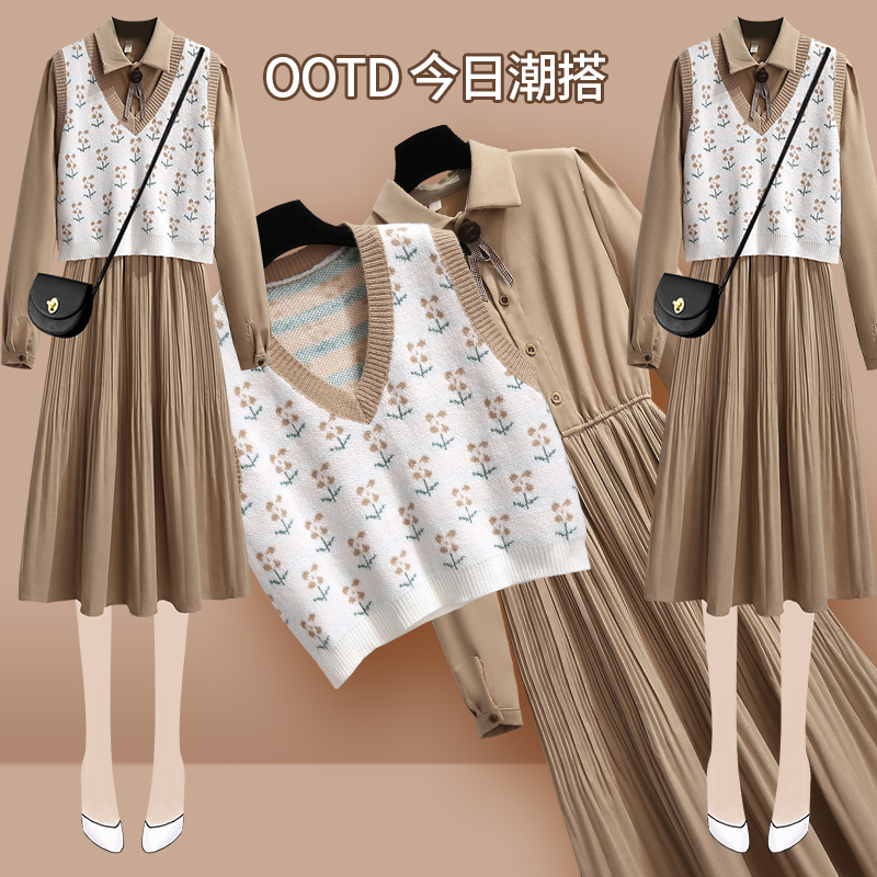 初黎旗舰店灯芯绒连衣裙早秋红色丝绒针织背心两件套冬季年新款女打底裙1