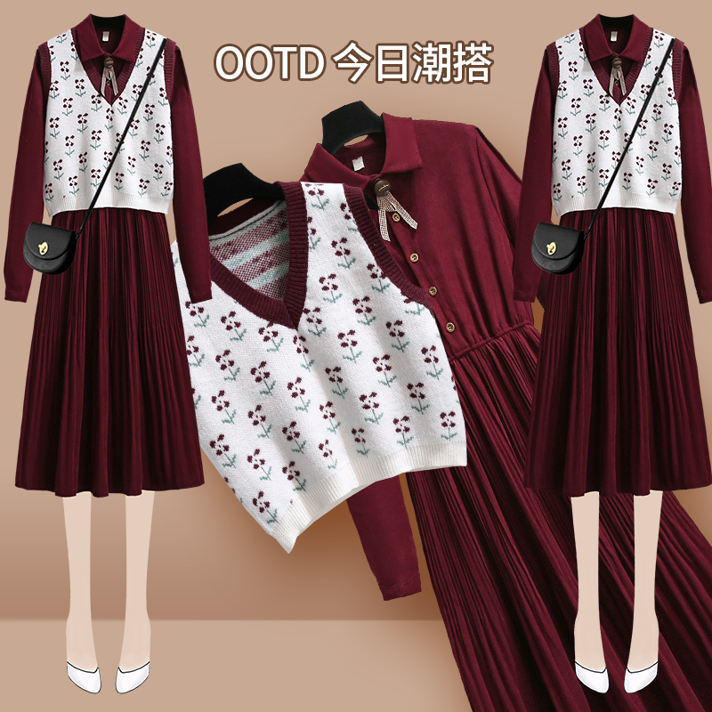 初黎旗舰店灯芯绒连衣裙早秋红色丝绒针织背心两件套冬季年新款女打底裙2