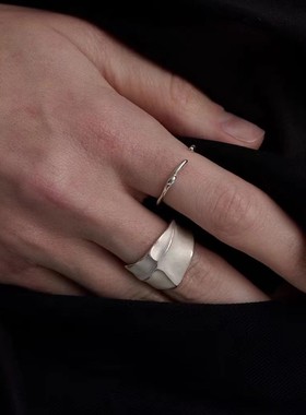 戒指褶皱高级感暗黑肌理宽面指环