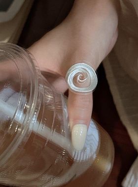 S925纯银烧白复古简约玫瑰戒指小众设计感个性十足指环银饰