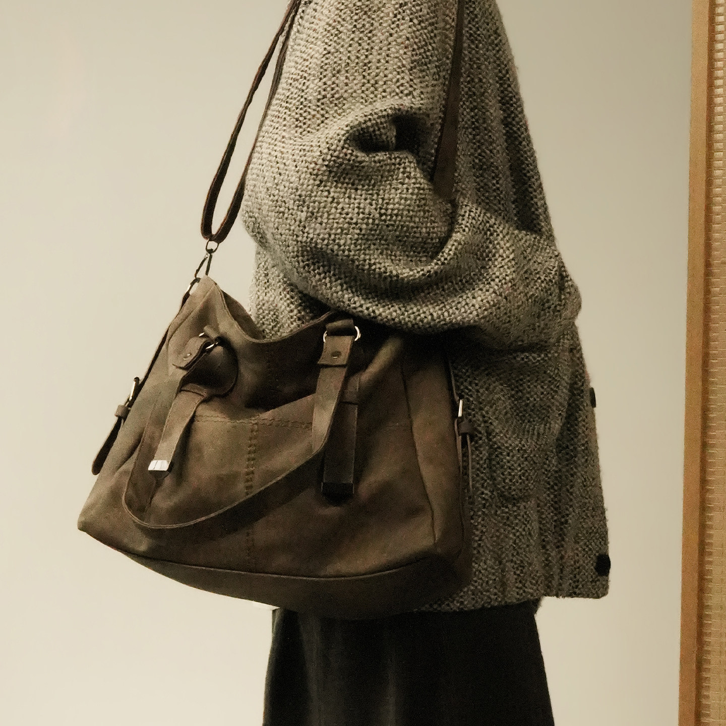 贰狸小众时髦复古单肩斜挎腋下大容量手提托特挎包男女日系通勤潮,淘宝优惠券,粉丝福利购,淘宝优惠卷