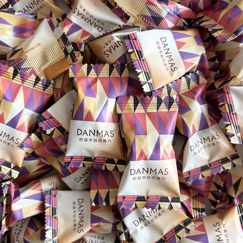 DANMAS丹玛仕香脆巴旦木黑白巧克力结婚高颜值喜糖搭配休闲零食品 - 图1