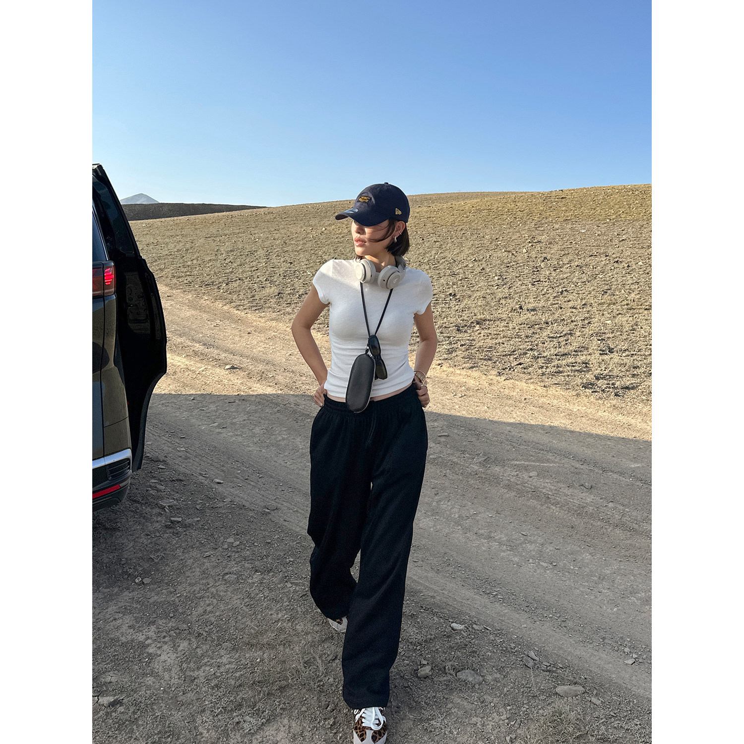 YANGLE_正肩短袖女t恤2025年秋季新款内搭修身显瘦天丝棉白色上衣,淘宝优惠券,粉丝福利购,淘宝优惠卷