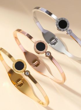 手镯女玫瑰金卡扣罗马数字手镯钛钢外贸跨境饰品时尚新款情侣手环