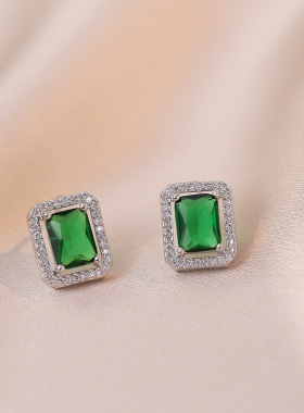 项链女网红祖母绿锆石方形小众时尚新款设计感吊坠气质套装锁骨链