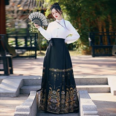 Китайцы одежда наборы 大码汉服女胖mm200斤织金马面裙新中式国风超仙显瘦日常秋季套装