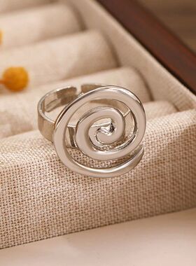 European and American Fashion Metal Spiral Rings for Men and