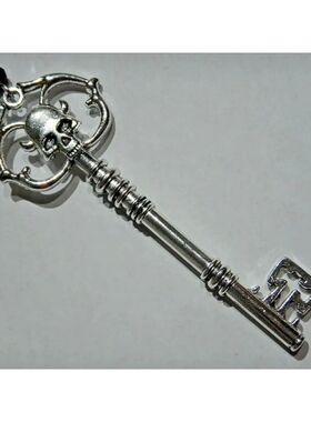 Trendy Europe and The United States Gothic Party Dark Skull