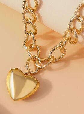 Cool Gold Color Metal Love Heart Pendant Necklace for Women