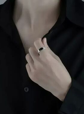 European and American Fashion New Vintage Dragon Pattern Tit