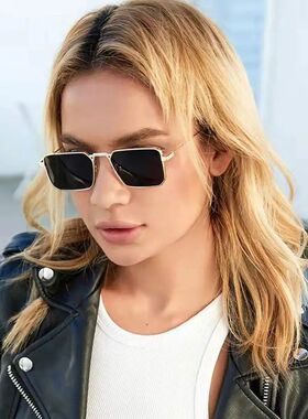 Retro Square Sunglasses Men Women Designer Vintage Metal Fra