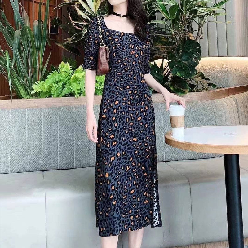 年阿玛施新特2021夏新款修身连衣裙 必帅连衣裙