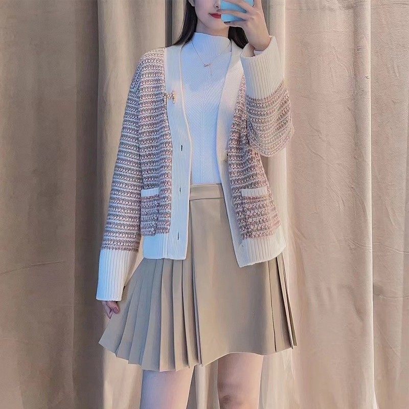 年阿玛施新特官网2021秋季新款开衫 必帅毛针织衫