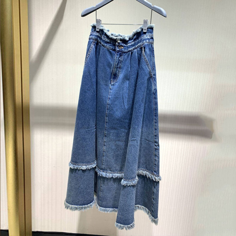 年阿玛施新特官网2021秋季半身裙 必帅半身裙