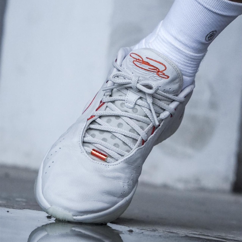 瑕疵Nike耐克詹姆斯21代 LeBron 21实战运动缓震篮球鞋FV2346-001 - 图0