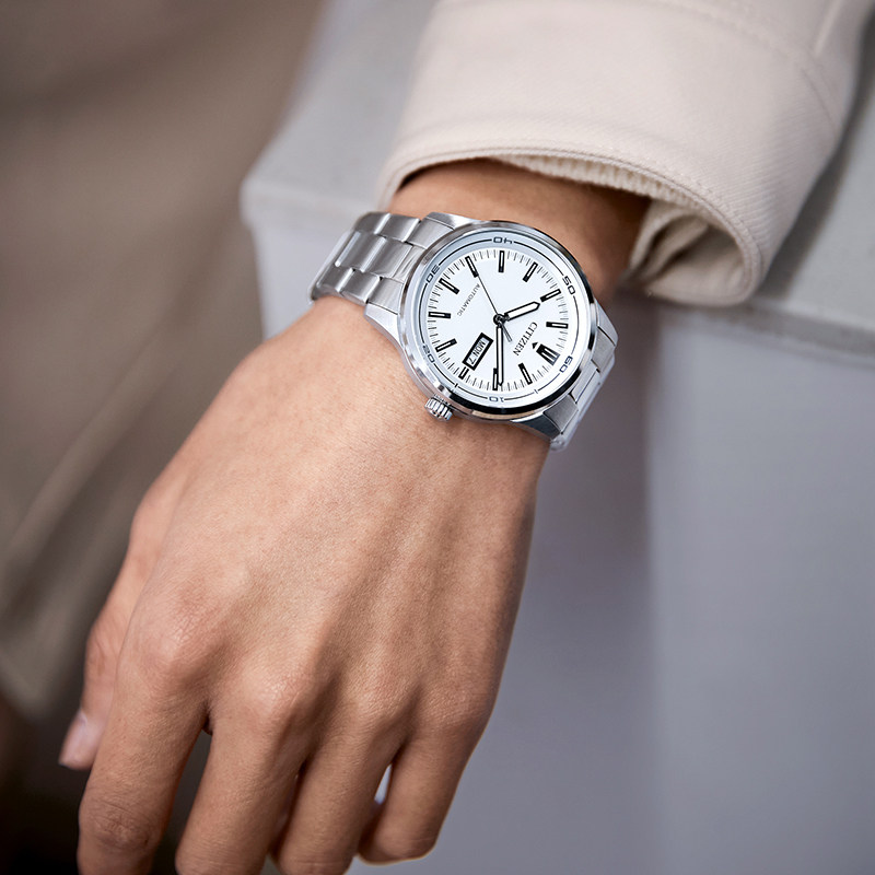  西铁城中尧日韩腕表