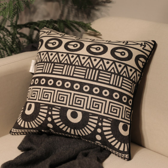 Cotton pillow quilt dual-purpose cotton and linen car office foldable nap pillow air-conditioning blanket two-in-one