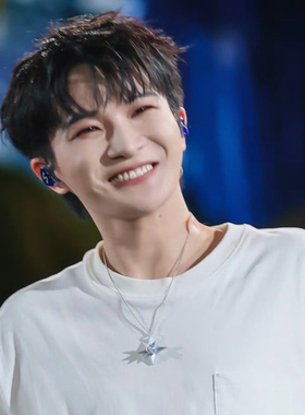 周深同款米字星轻奢锁骨链