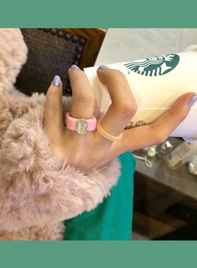 戒指绿森林女亚克力原创设计