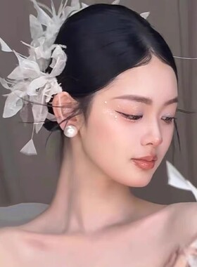 新款新娘头饰气质甜美飘逸优美