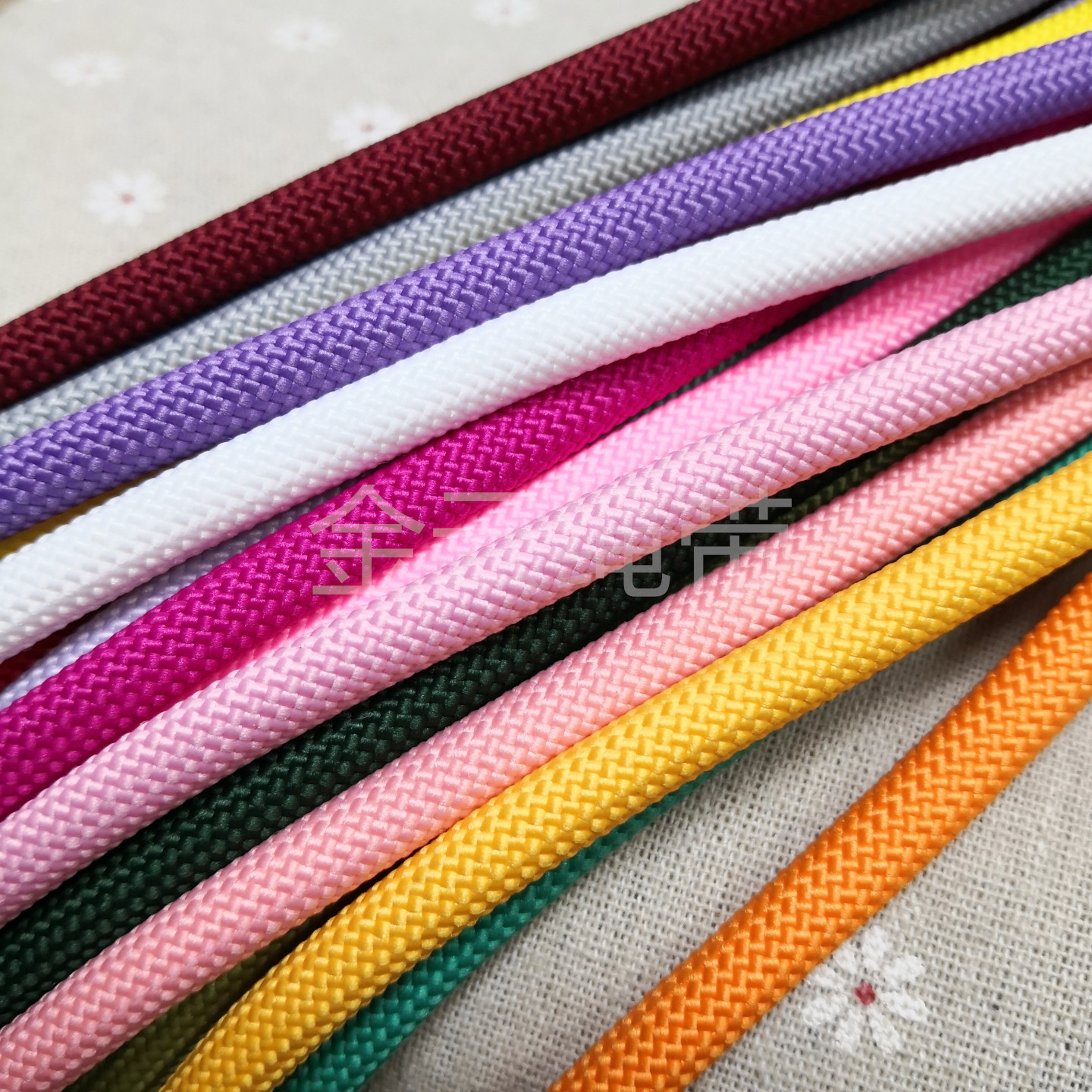 7.5mm粗彩色编织圆绳手机挂绳斜挎可背手腕绳实心耐用宠物牵引绳,淘宝优惠券,粉丝福利购,淘宝优惠卷