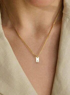 Initial Necklace Engraved A-Z Alphabet Charm Necklace Box Ch