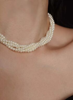 Vintage Multilayer Pearl Choker Necklaces for Women Elegant