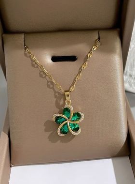 Stainless Steel Green Zircon Flowers Pendant Necklace For Wo