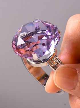 水晶大钻戒生日礼物求婚大戒指