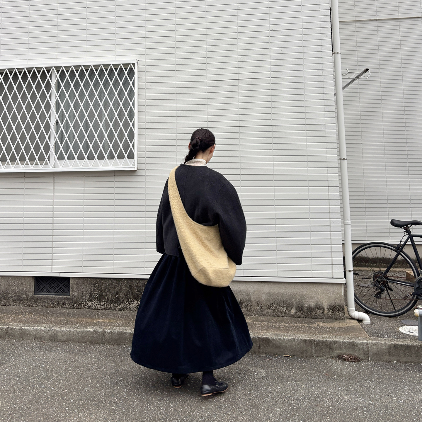 AULDCAT 2025FW 三色宽肩带大容量斜挎包包,淘宝优惠券,粉丝福利购,淘宝优惠卷