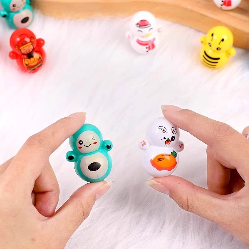 创意迷你不倒翁幼儿园男女孩礼物圣诞元旦新年小礼品奖品儿童玩具