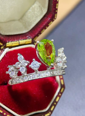 银镶天然橄榄石戒指主石尺寸6*9mm特惠轻奢风格支持鉴定