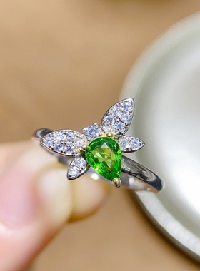 新款到货天然沙弗来戒指高精度颜色好925银精工镶嵌下单有礼品哦