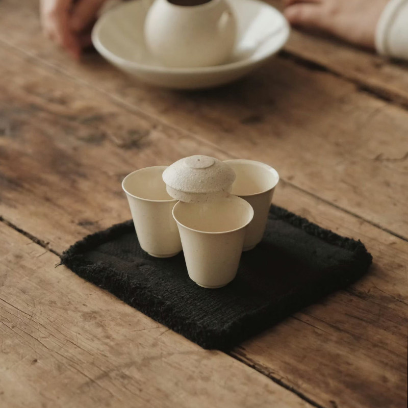 淡水間丨「织物」春光茶席 玄色壶垫 限量防烫防刮 保护垫隔热,淘宝优惠券,粉丝福利购,淘宝优惠卷