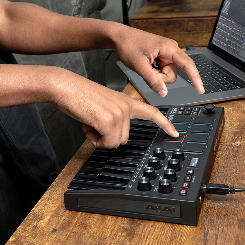 AKAI雅家 MPK Mini MK3 25键MIDI键盘专业入门打击垫便携控制器 - 图2