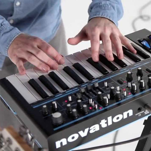 诺维逊 Novation Bass Station II 经典模拟贝司低音合成器25键 - 图2