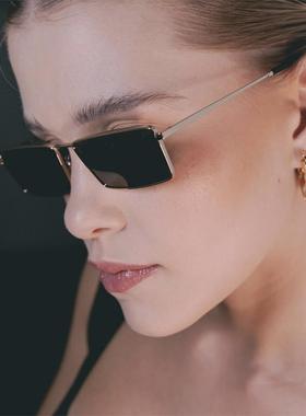 欧美风窄框墨镜女金属小框级感老钱风极简太阳眼镜防紫外线遮阳