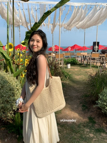 Универсальная пляжная вместительная и большая соломенная летняя сумка через плечо