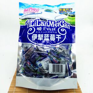 新疆特产嚼士山庄伊犁蓝莓味李果高铁版果脯果干蜜饯包邮