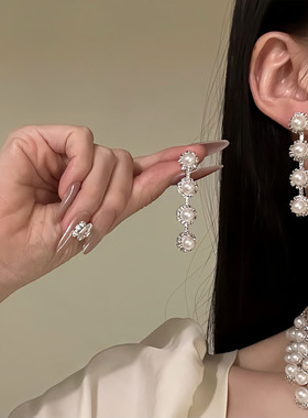 新款甜美珍珠项链耳钉套装女时尚轻奢配新娘婚纱礼服耳环锁骨链