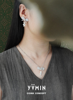 YVMIN尤目宝石蝴蝶结小熊项链