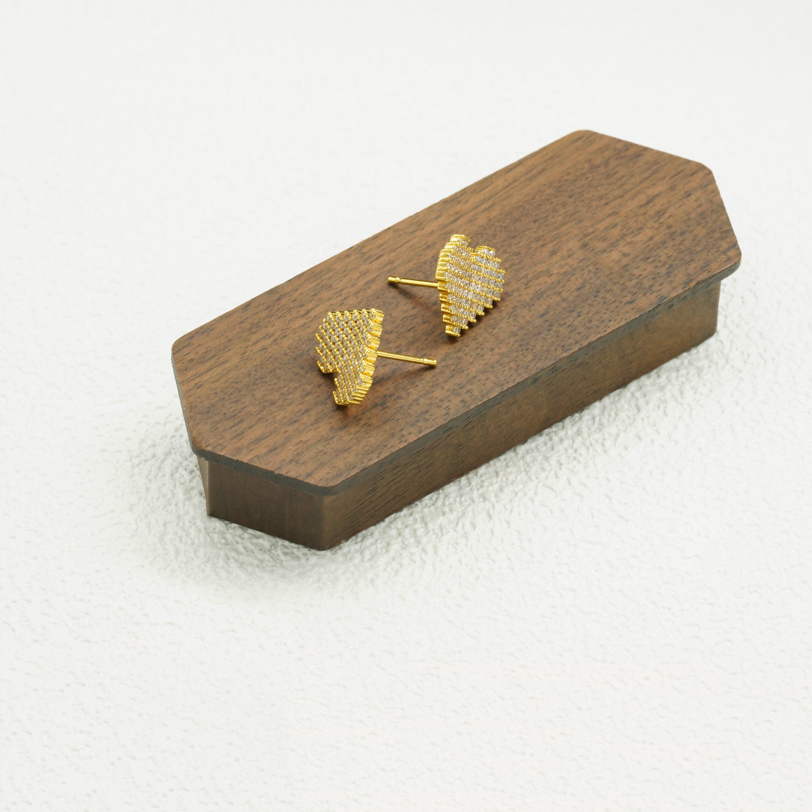 美菲品牌18k金爱心微镶耳钉女款轻奢洋气小巧耳饰不脱模WT0492,淘宝优惠券,粉丝福利购,淘宝优惠卷