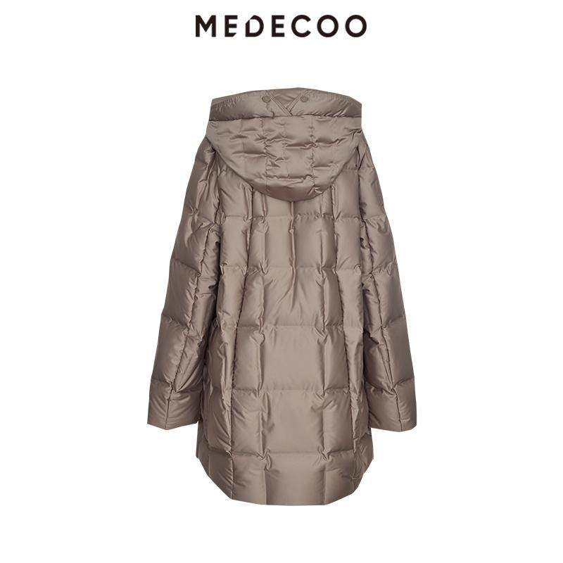 MEDECOO/墨蒂珂2024冬新款女装连帽中款羽绒服厚款外套MID11210,淘宝优惠券,粉丝福利购,淘宝优惠卷