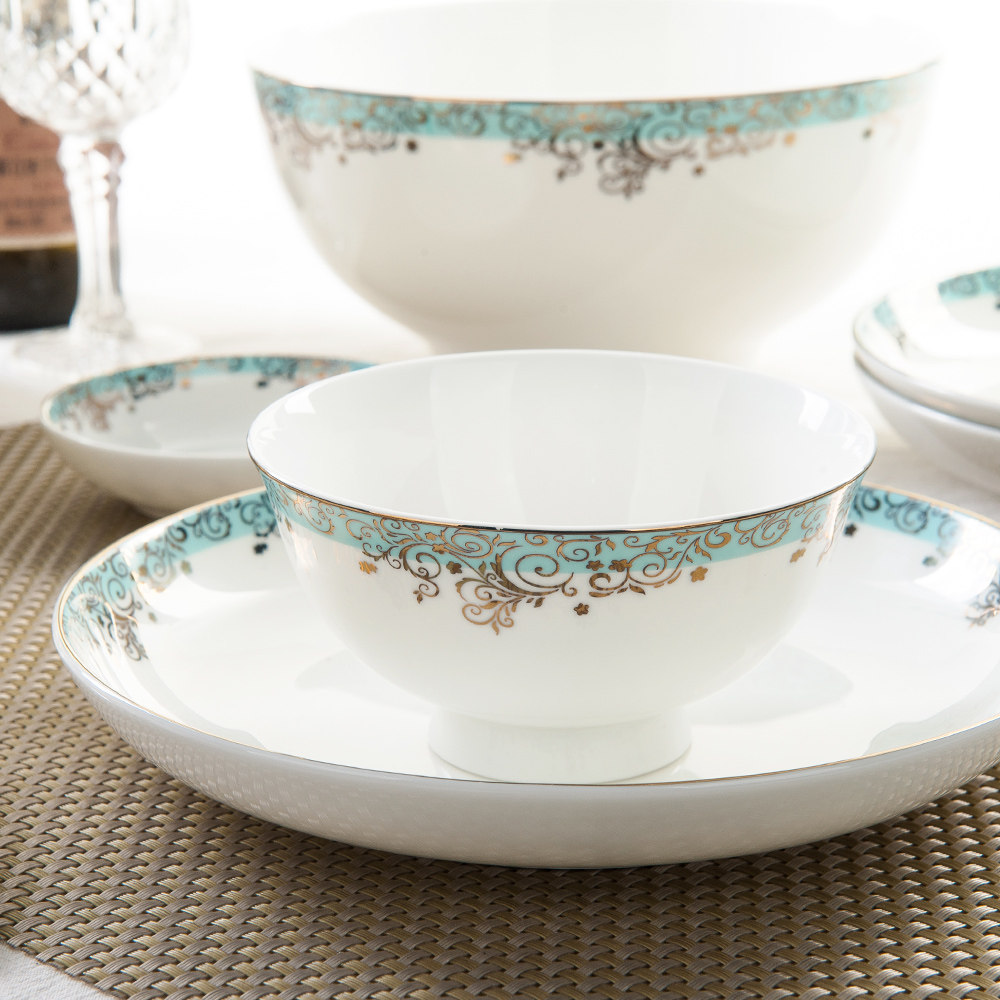 唯润骨瓷餐具碗盘礼盒套装24头金边轻奢碗碟微波可用家用送礼,淘宝优惠券,粉丝福利购,淘宝优惠卷