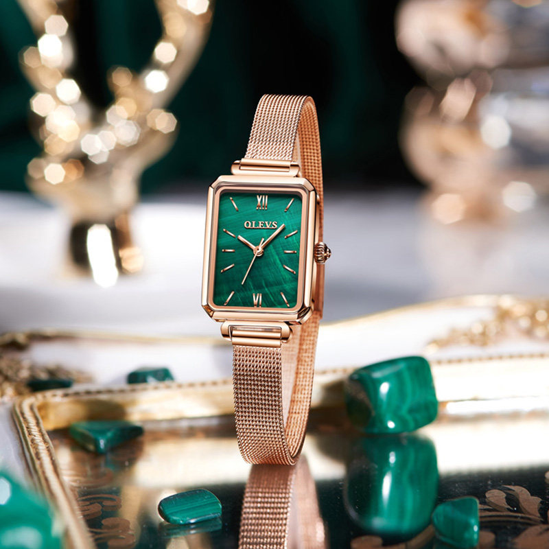 2020年新款女士方形简约气质小绿表 亚地亚国产腕表