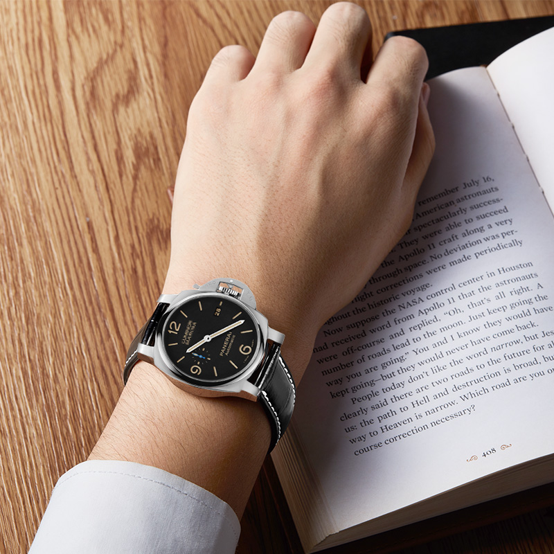 十瑞表带适用于沛纳海鳄鱼皮真皮表带男士沛纳海手表带针扣配件,淘宝优惠券,粉丝福利购,淘宝优惠卷