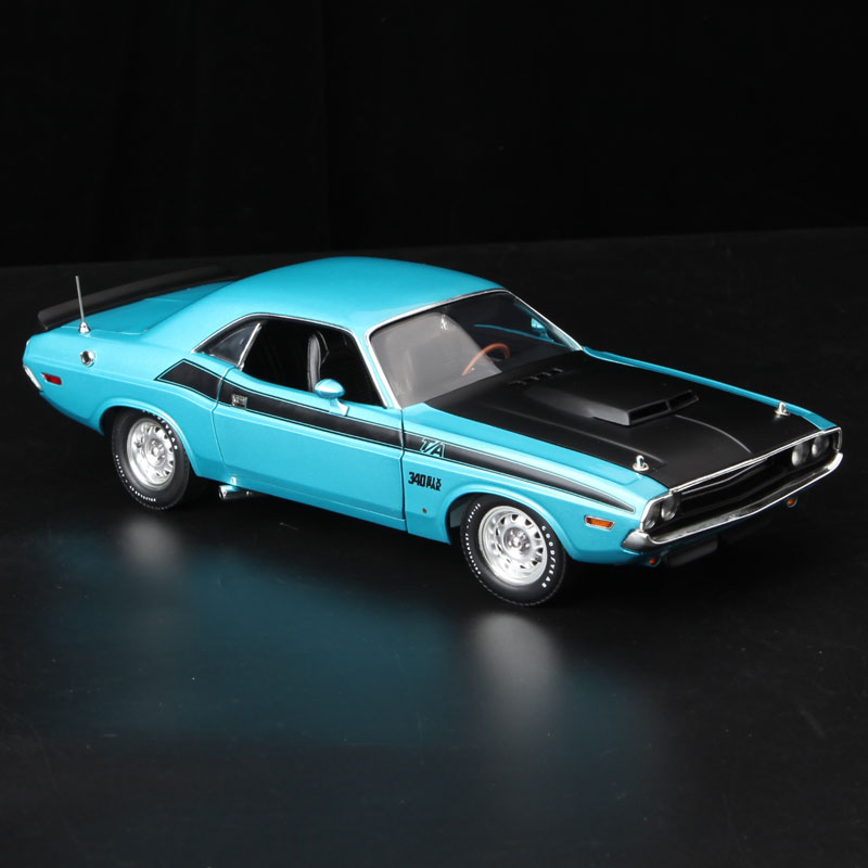 ACME 1/18 1970 Dodge Dart Street Fighter 合金模型 蓝色 - 图2