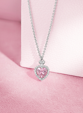 周六福项链女爱心链坠S925银时尚